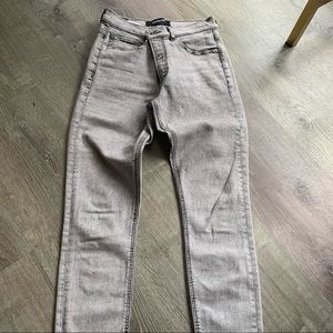 Express women’s jeans size 8